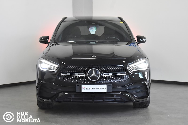 MERCEDES-BENZ GLA 200 d Automatic 4Matic Premium